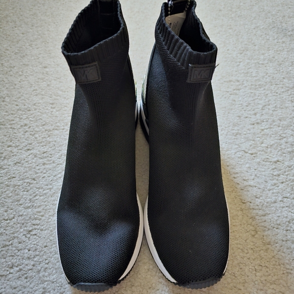 Michael Kors Shoes - Michael Kors Skyler knit ankle bootie